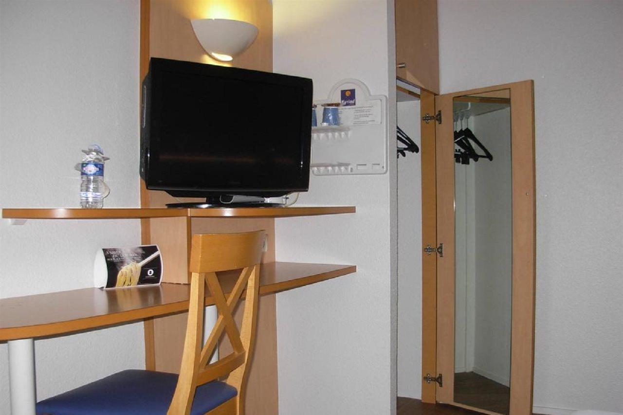 Hotel Inn Grenoble Eybens Parc Des Expositions Ex Kyriad Buitenkant foto