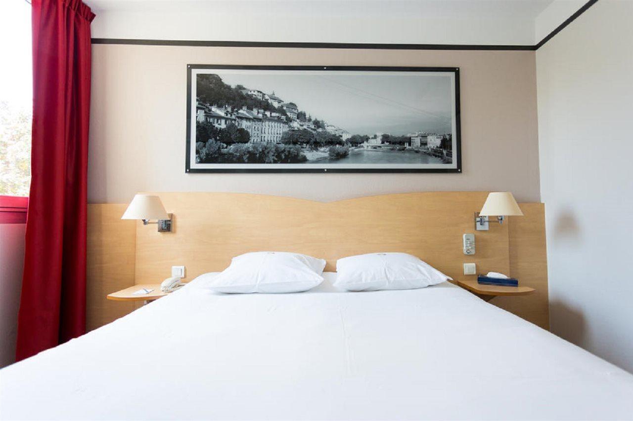 Hotel Inn Grenoble Eybens Parc Des Expositions Ex Kyriad Buitenkant foto