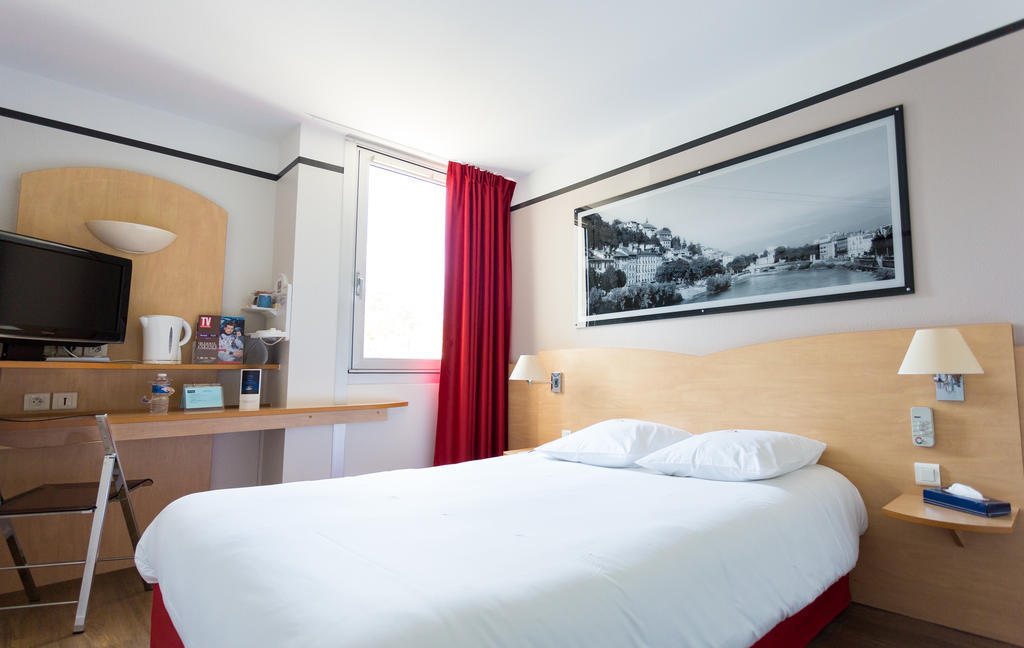Hotel Inn Grenoble Eybens Parc Des Expositions Ex Kyriad Buitenkant foto